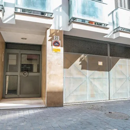Apartment C54 - Homey 2 Bedroom In Town *